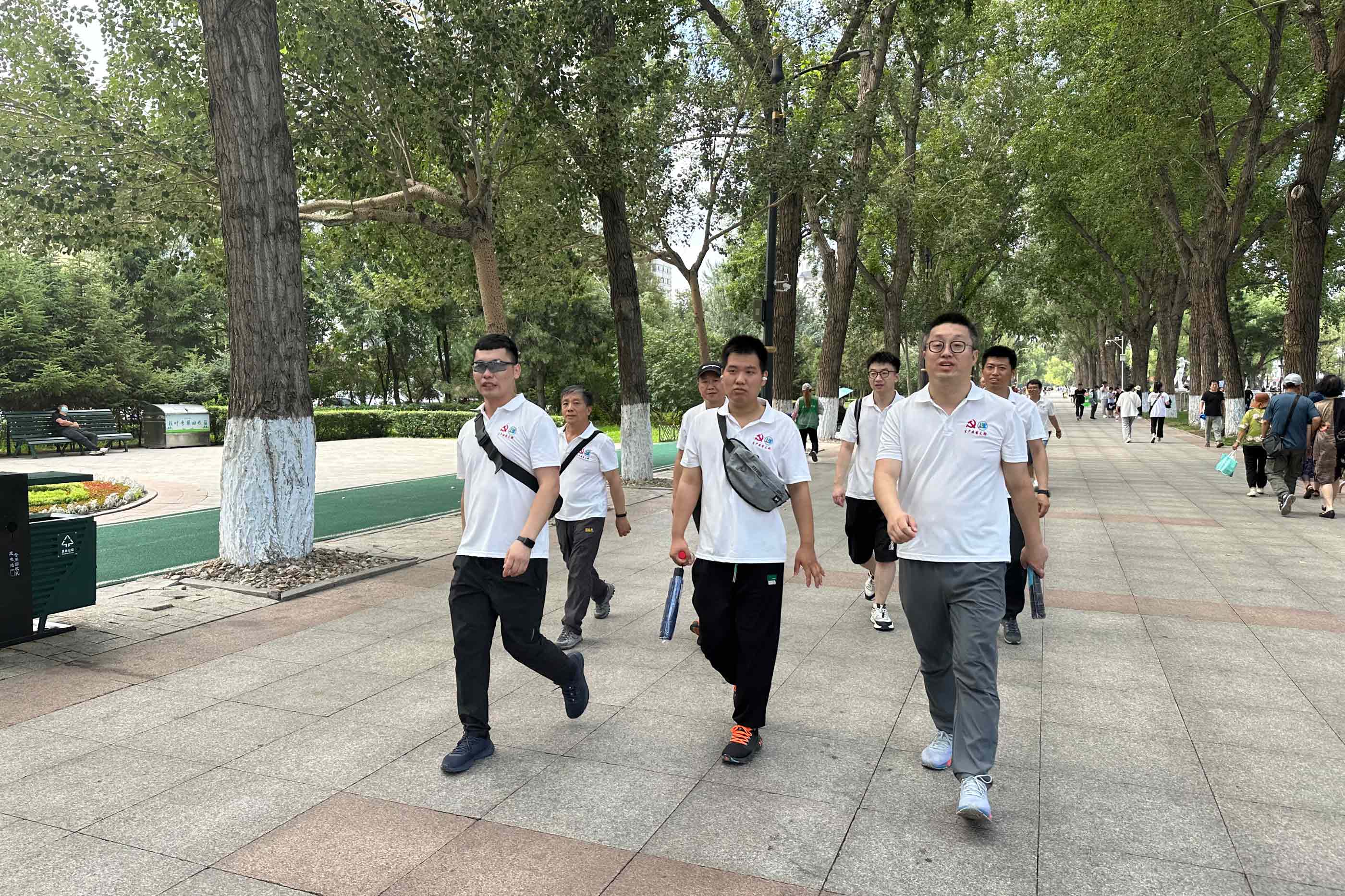 cc44748c-0ee5-4836-8ef2-3f28c31ed094